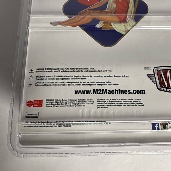 M2 Machines Coca Cola 1957 DeSoto Fireflite BB03 1:64 Diecast Limited Edition - Picture 5 of 8